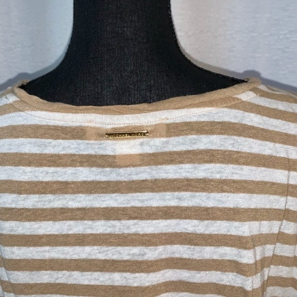 MICHAEL KORS tie front top - Picture 2 of 5